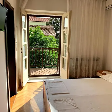 Obradovic & Affittacamere